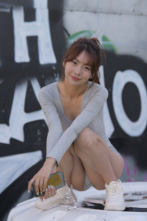 亚卅色在线中文字幕