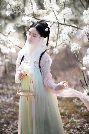 老师好紧蕾丝内裤羞羞漫画