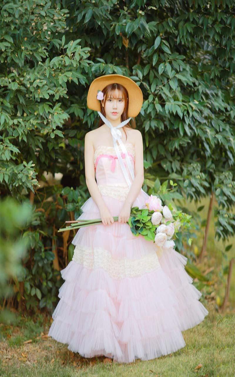 我下面被情人撑大了