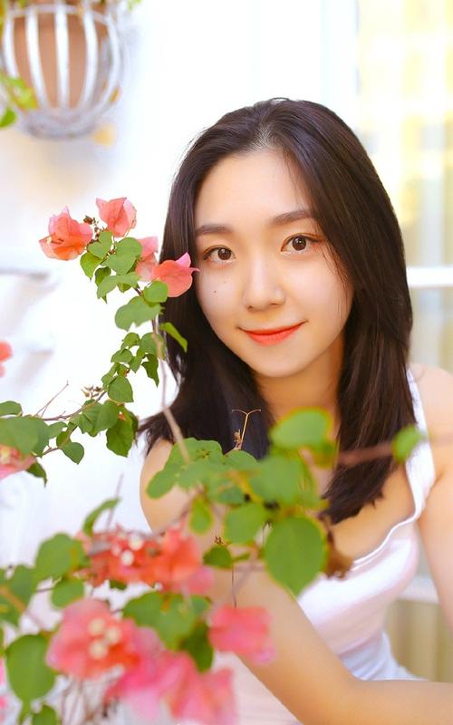 美丽小蜜桃2英文原版背景故事