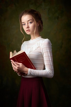 学生半夜聚集大喊“渣男” 高校回应