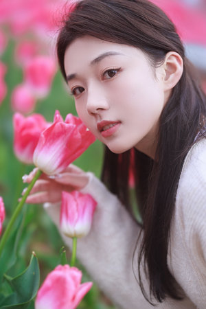 WRITEAS 巴掌狠揍年下