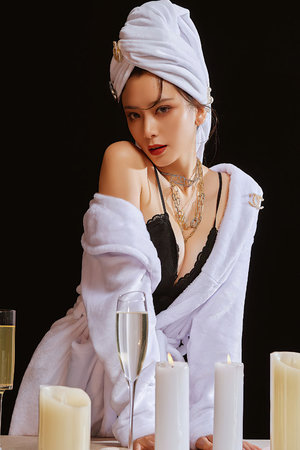 亚洲午夜精品一区二区